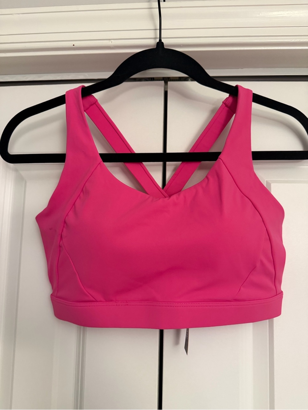 Cordaw Hot Pink Criss Cross Back Sports Bra Women's M NWT